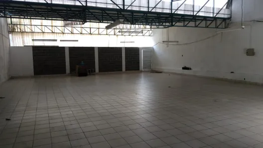 Ponto Comercial à venda, 412m² no Vila Santa Terezinha, Várzea Paulista