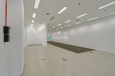 Ponto Comercial para alugar, 325m² no Santa Efigênia, Belo Horizonte