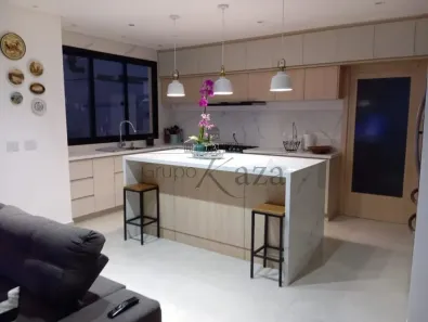 Casa de Condomínio com 3 Quartos à venda, 210m² no Condomínio Terras do Vale, Caçapava