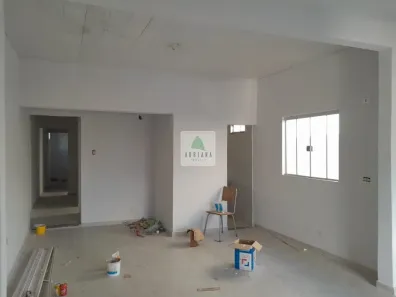 Ponto Comercial para alugar, 200m² no Vila Jayara, Anápolis