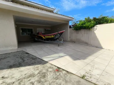 Sobrado com 3 Quartos à venda, 200m² no Sertãozinho, Matinhos