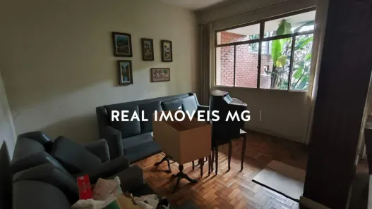Casa com 4 Quartos para alugar, 258m² no Santo Antônio, Belo Horizonte