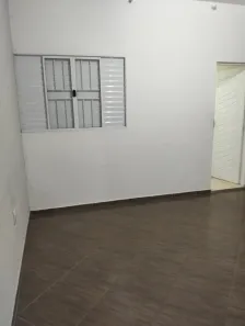 Casa com 3 Quartos para alugar, 140m² no Vila Veloso, Carapicuíba