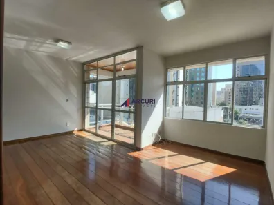 Apartamento com 3 Quartos para alugar, 94m² no Santo Antônio, Belo Horizonte