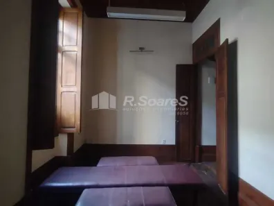 Sobrado com 8 Quartos para venda ou aluguel, 180m² no Botafogo, Rio de Janeiro