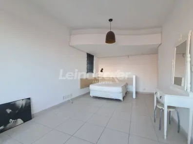 Kitnet com 1 Quarto para alugar, 38m² no Centro Histórico, Porto Alegre
