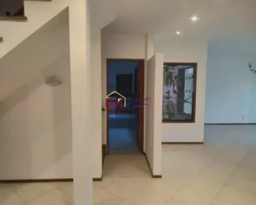 Casa de Condomínio com 3 Quartos para venda ou aluguel, 150m² no Jardim das Nações, Taubaté