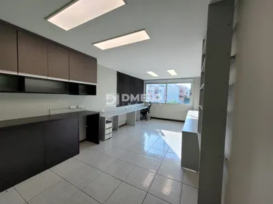 Ponto Comercial para alugar, 27m² no Freguesia (Jacarepaguá), Rio de Janeiro