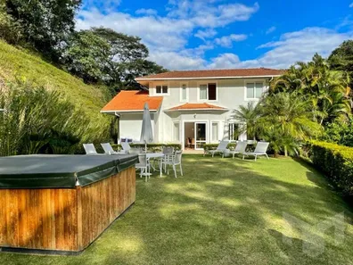 Casa de Condomínio com 7 Quartos para venda ou aluguel, 436m² no Pedro do Rio, Petrópolis