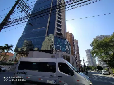 Sala Comercial para alugar, 330m² no Embaré, Santos