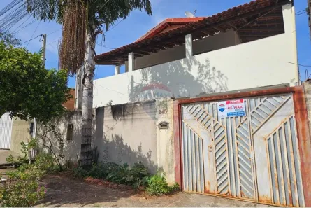 Sobrado com 3 Quartos à venda, 250m² no Jardim Hedy, Mogi Guaçu