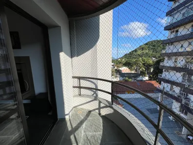 Apartamento com 2 Quartos à venda, 70m² no Jardim Las Palmas, Guarujá