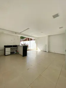 Casa com 4 Quartos para alugar, 357m² no Boa Vista, Recife