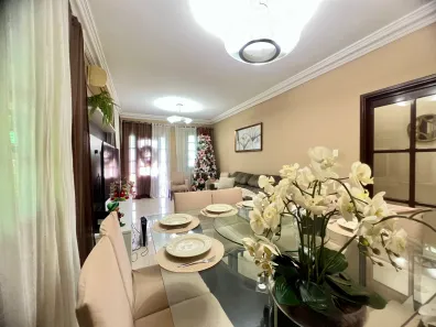 Casa com 3 Quartos à venda, 212m² no Aleixo, Manaus