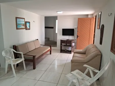 Casa de Condomínio com 3 Quartos para alugar, 150m² no , Nísia Floresta