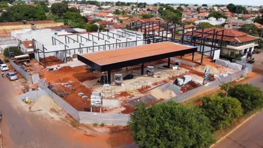 Ponto Comercial para alugar, 474m² no Jardim Primavera, Trindade