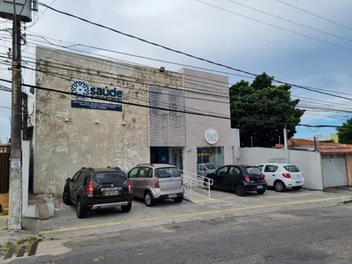 Sala Comercial com 2 Quartos para alugar, 30m² no Candelária, Natal