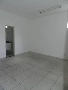 Sala Comercial para alugar, 43m² no Residencial Village Garavelo, Aparecida de Goiânia