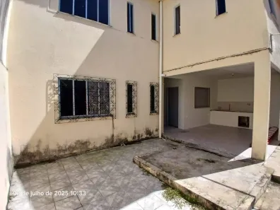 Casa com 5 Quartos para alugar, 216m² no Luzia, Aracaju