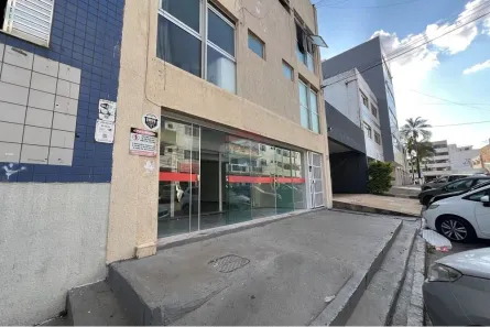 Ponto Comercial para alugar, 197m² no Guará II, Brasília
