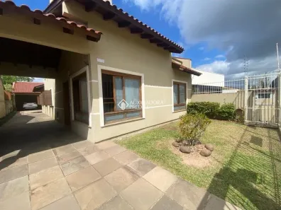 Sobrado com 4 Quartos à venda, 225m² no Parque 35, Guaíba