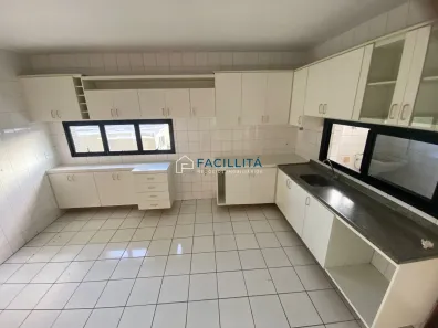 Apartamento com 4 Quartos para alugar, 220m² no Nossa Senhora das Graças, Manaus
