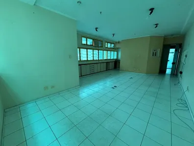 Sala Comercial para alugar, 50m² no Gonzaga, Santos