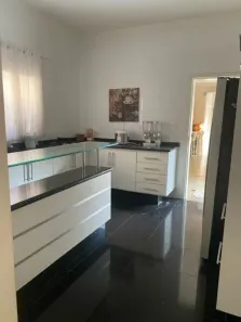 Casa de Condomínio com 4 Quartos para venda ou aluguel, 360m² no Granja Olga I, Sorocaba