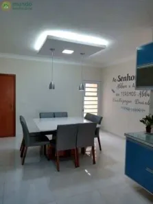 Sobrado com 3 Quartos à venda, 131m² no Jardim Califórnia, Taubaté