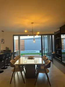 Casa de Condomínio com 3 Quartos para alugar, 242m² no Vila Costa, Taubaté