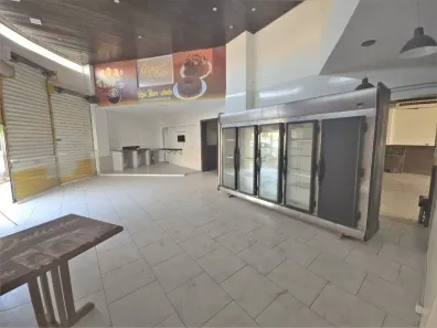 Ponto Comercial para alugar, 334m² no Posse, Nova Iguaçu