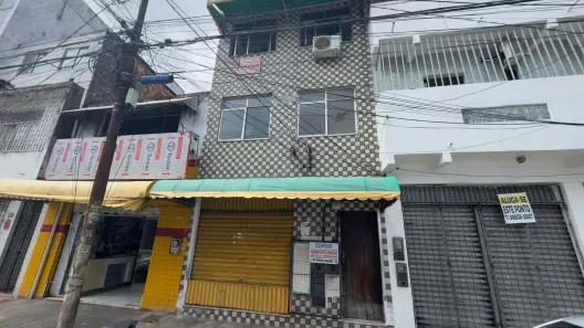 Prédio Comercial à venda, 210m² no Tororó, Salvador