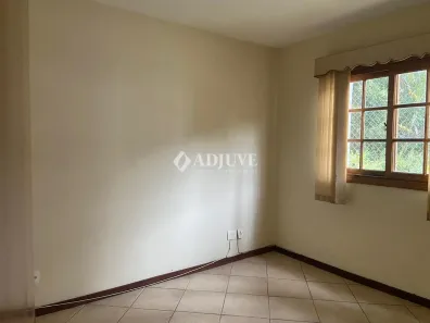 Apartamento com 2 Quartos para venda ou aluguel, 80m² no Nogueira, Petrópolis