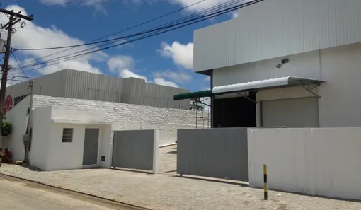 Galpão/Depósito/Armazém para alugar, 1800m² no Centro, Camaçari