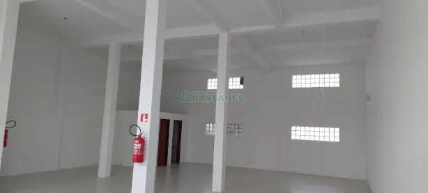 Ponto Comercial para alugar, 160m² no Cruzeiro, Caxias do Sul