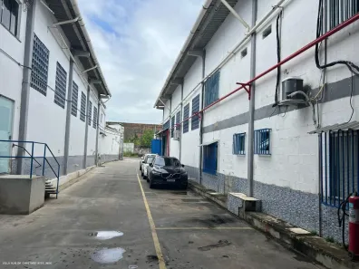 Galpão/Depósito/Armazém para alugar, 200m² no Recreio Ipitanga, Lauro de Freitas