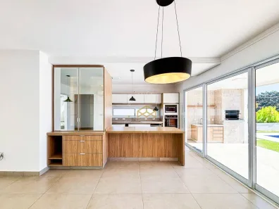 Casa de Condomínio com 3 Quartos para alugar, 256m² no Monte Alegre, Vinhedo