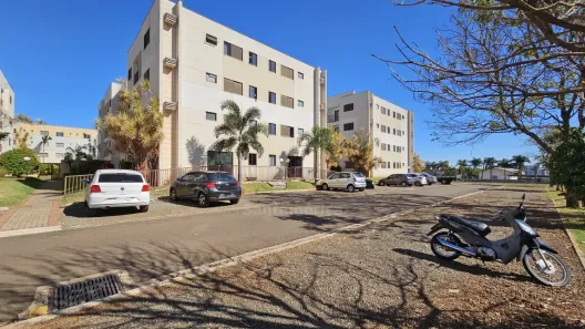 Apartamento com 2 Quartos para alugar, 53m² no Alto da Colina, Londrina
