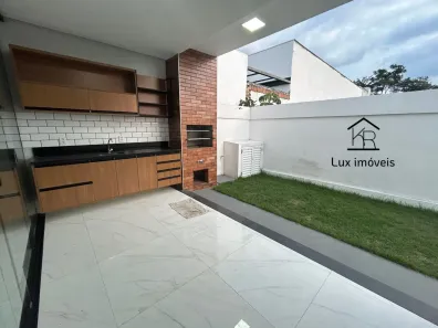 Casa de Condomínio com 3 Quartos para venda ou aluguel, 300m² no Ponta Negra, Manaus