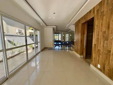 Casa de Condomínio com 4 Quartos para alugar, 320m² no Loteamento Portal do Sol II, Goiânia