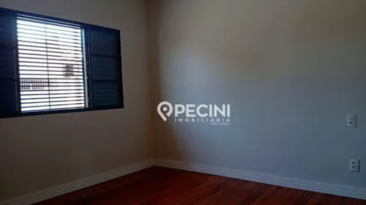 Casa com 2 Quartos à venda, 73m² no Zona Central, Rio Claro