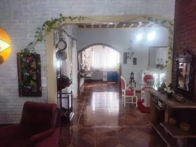 Fazenda/Sítio com 4 Quartos à venda, 220m² no Casa Amarela, Betim