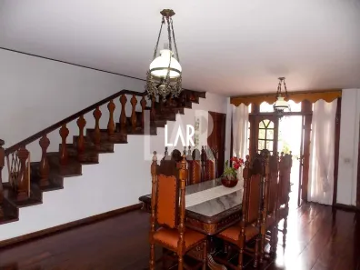 Casa com 6 Quartos à venda, 360m² no Cruzeiro, Belo Horizonte