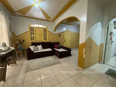 Sobrado com 6 Quartos à venda, 726m² no Alvorada, Manaus