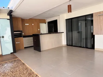 Casa de Condomínio com 3 Quartos para alugar, 170m² no Plano Diretor Norte, Palmas