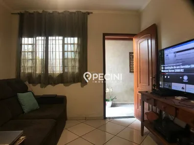 Casa com 2 Quartos à venda, 56m² no Jardim Guanabara II, Rio Claro