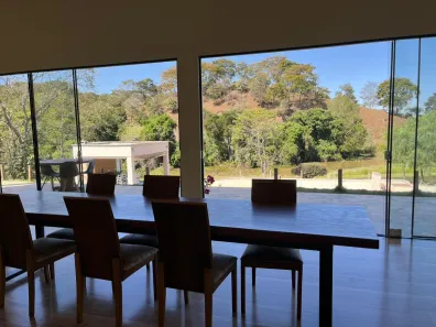 Fazenda/Sítio com 3 Quartos à venda, 18000m² no Centro, Goianápolis