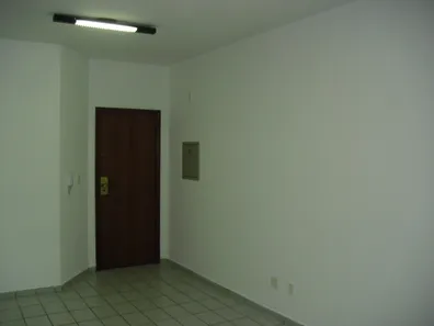 Sala Comercial para venda ou aluguel, 47m² no Macuco, Santos