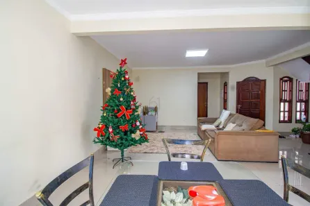 Casa com 4 Quartos à venda, 200m² no Ceilândia Sul, Brasília