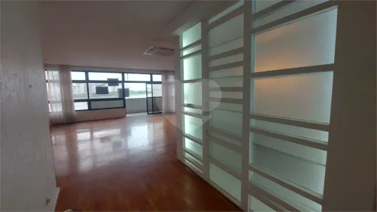 Apartamento com 3 Quartos para alugar, 215m² no Botafogo, Rio de Janeiro